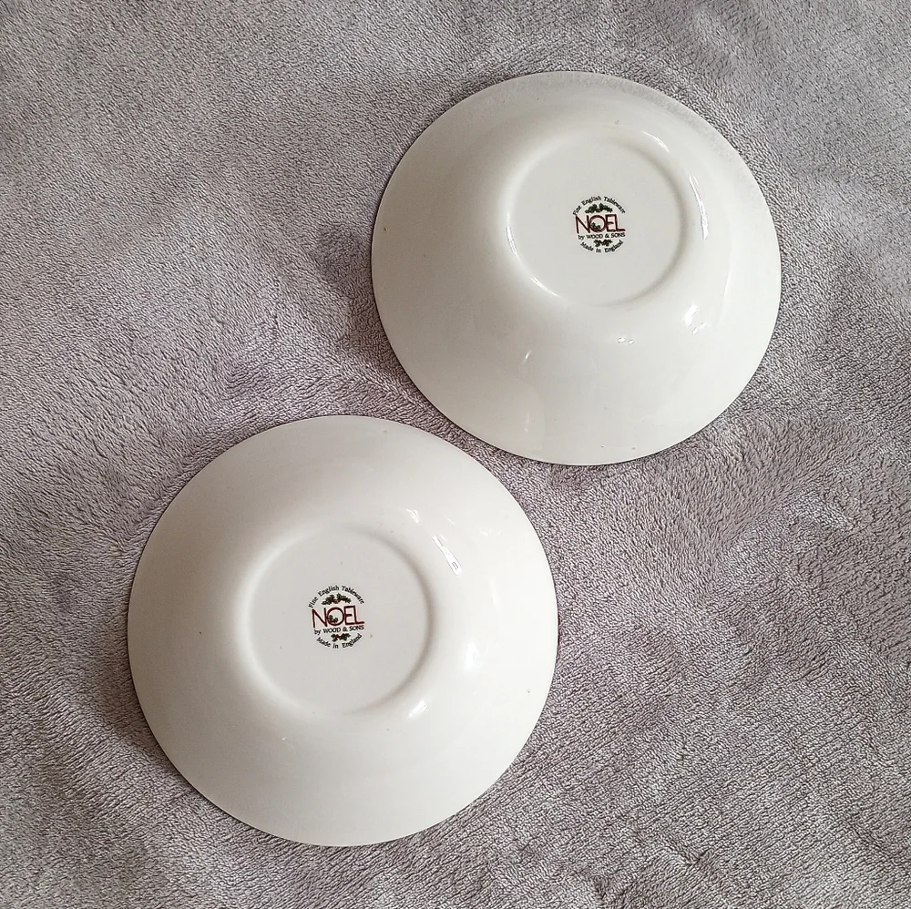 Wood & Sons England NOEL Pattern Soup Cereal Bowls Pair of 2
